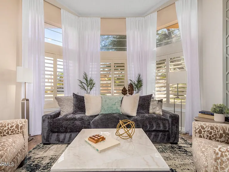2130 E Finley St — Photo 12