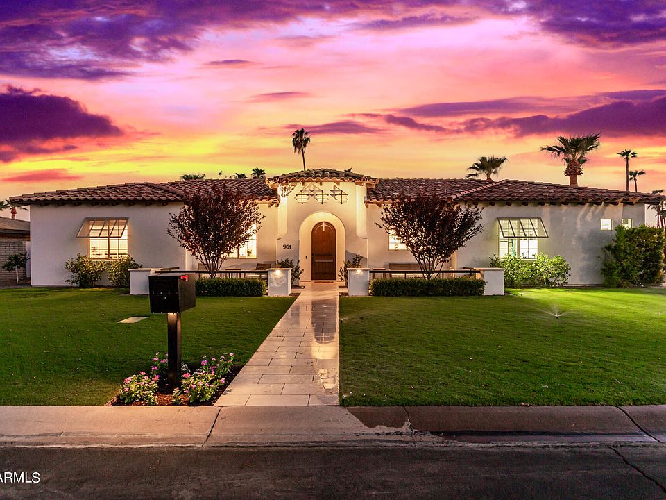 1st image of 901 TORREON Drive E