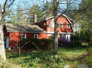 32 Country Rd, Westford, MA 01886
