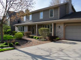 9842 W Howard Ave, Milwaukee, WI 53228