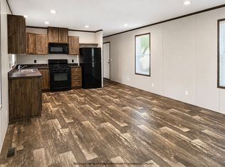 807 S Shane Pl, Sioux Falls, SD 57106
