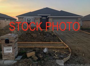 6320 E 148th St, Bixby, OK 74008