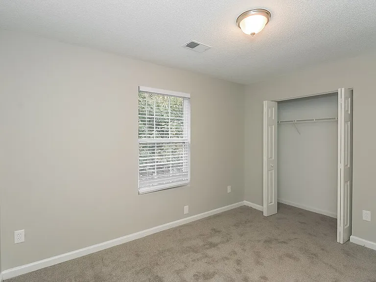 4379 Yellow Rose Dr — Photo 15