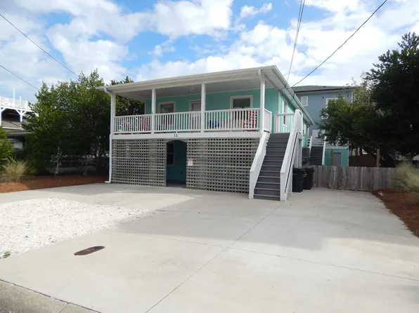 14 Lagoon Dr, Wrightsville Beach, NC 28480