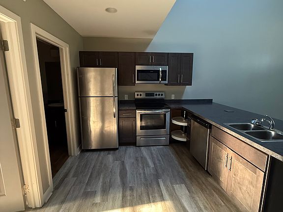 2nd image of 60 Tonawanda St #19
