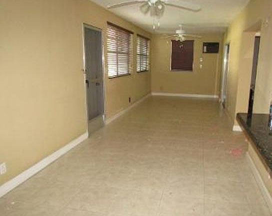 3rd image of 7422 NW 71st Ave