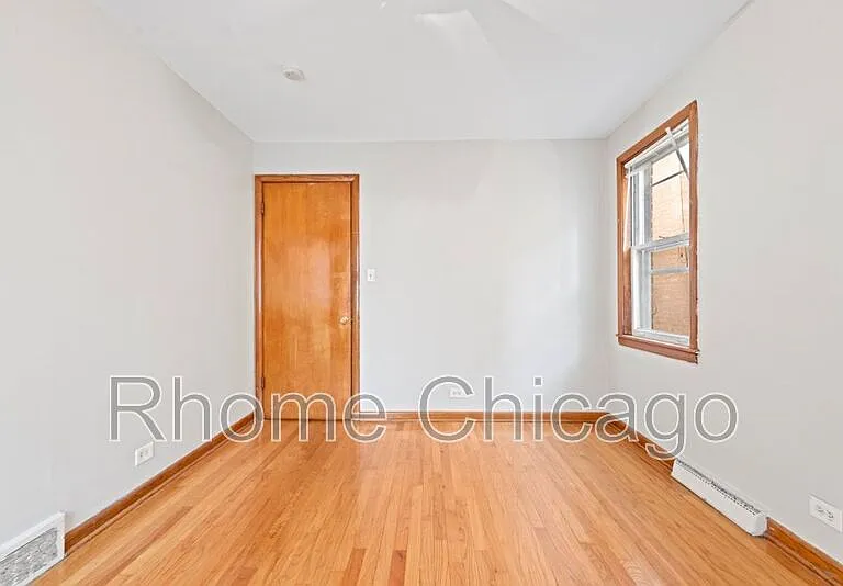 1816 Monroe St #1 — Photo 17