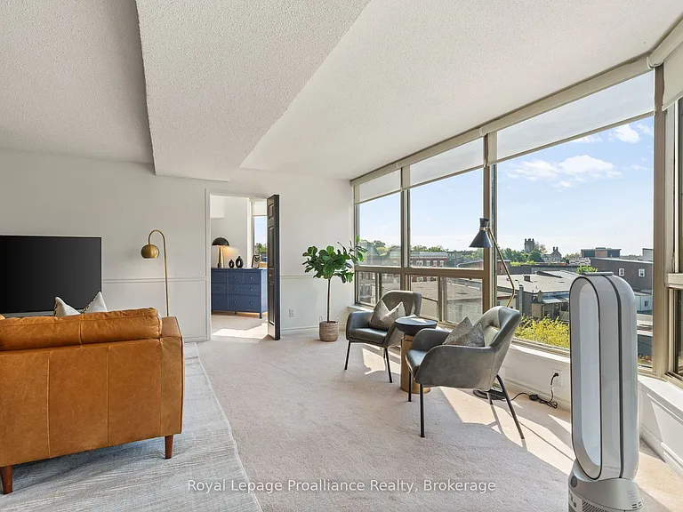 344 Front St #506 — Photo 30