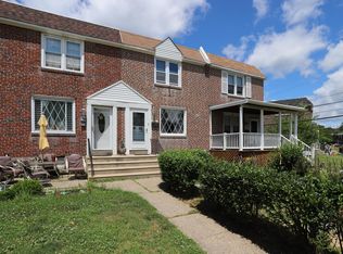 941 Maple Ave, Glenolden, PA 19036