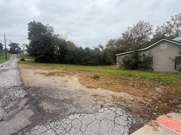 4126 Camden Ave, Parkersburg, WV 26101