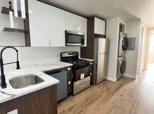 132 Hancock Ave #3R, Jersey City, NJ