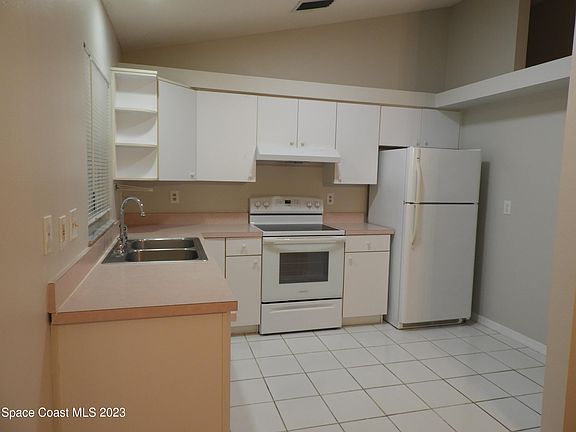 5th image of 1886 Wildcat Ave SE