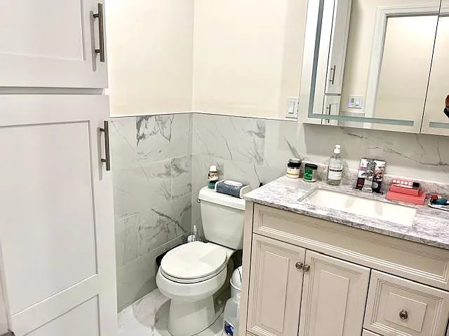 Marble Ave — Photo 11