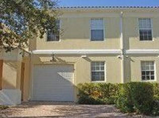 5782 Cove Cir, Naples, FL 34119