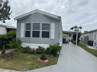 206 Plantation Blvd, Lake Worth, FL 33467