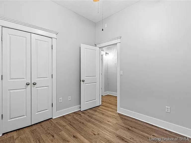 1744 Ekin Ave — Photo 21