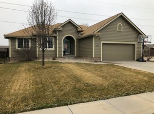 16902 Rampart St, Omaha, NE 68136