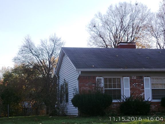 3rd image of 6841 Carlsen Ave
