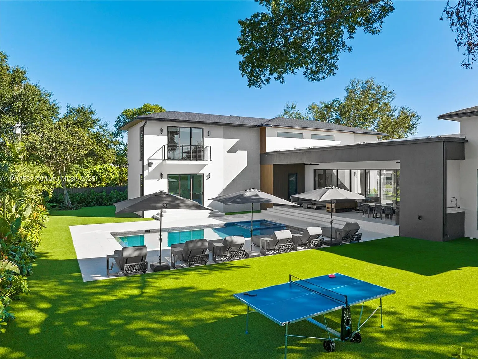 Greyknoll Estates — Photo 4