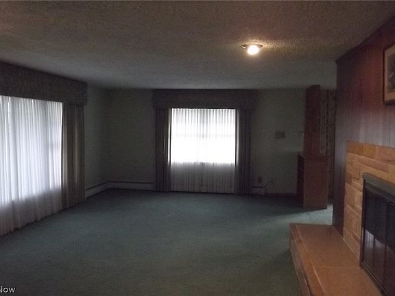 3rd image of 5421 Parks Ave