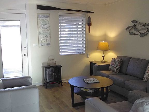 2nd image of 8 Parker Ave #6