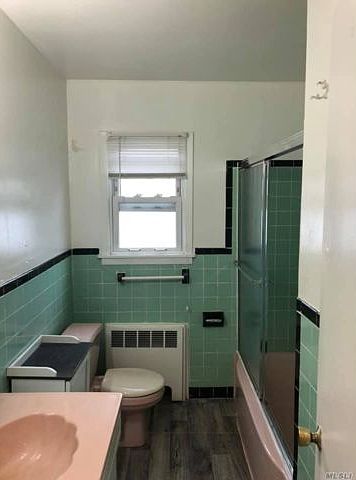2nd image of 2300 95th St #2