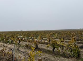 13242 S Willow Ave, Selma, CA 93662