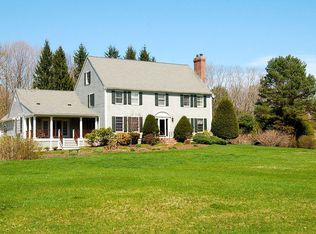 12 Everett St, Sherborn, MA 01770