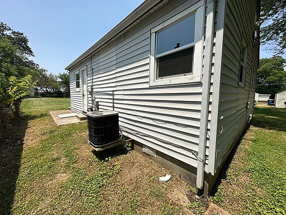 2nd image of 3350 Saint Joachim Ln