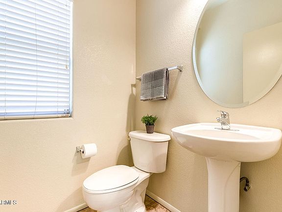 3rd image of 2823 W Margy Ct