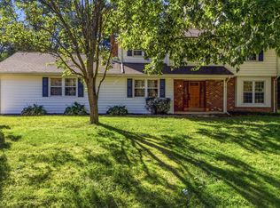812 Hilltop Rd, Newark, DE 19711
