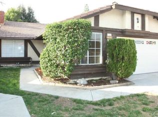 14348 Hillcrest Dr, Fontana, CA 92337