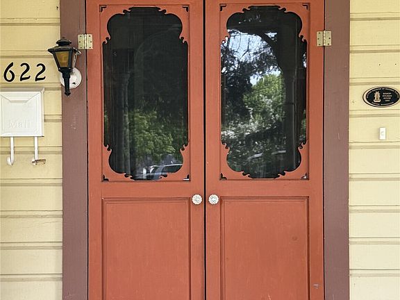 4th image of 622 E Richmond Avenue