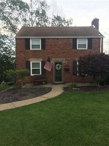5345 Greenridge Dr, Pittsburgh, PA, 15236