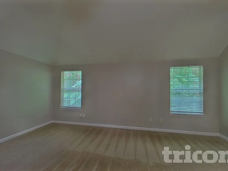 6193 Hemperly Rd — Photo 7