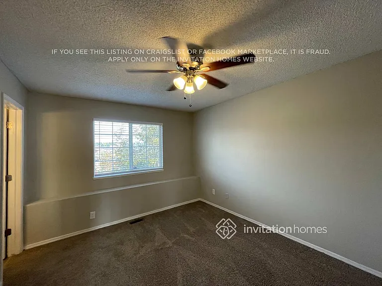 1082 Clogger Ln — Photo 13