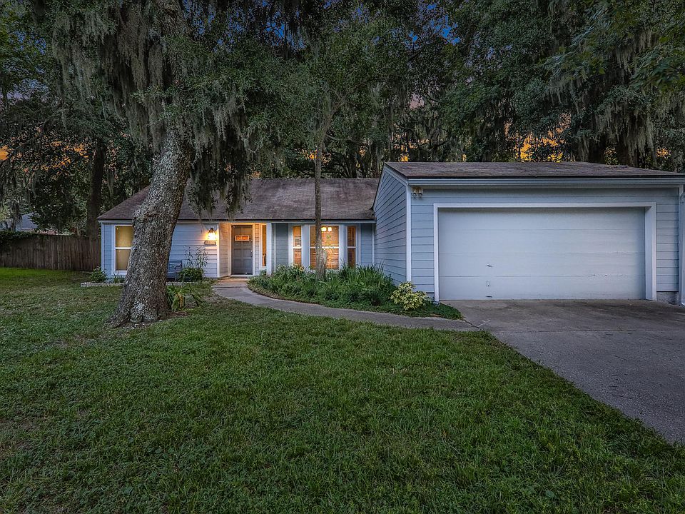 1st image of 11386 Sweet Cherry Ln S
