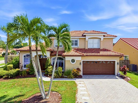 4th image of 9340 Lake Serena Drive