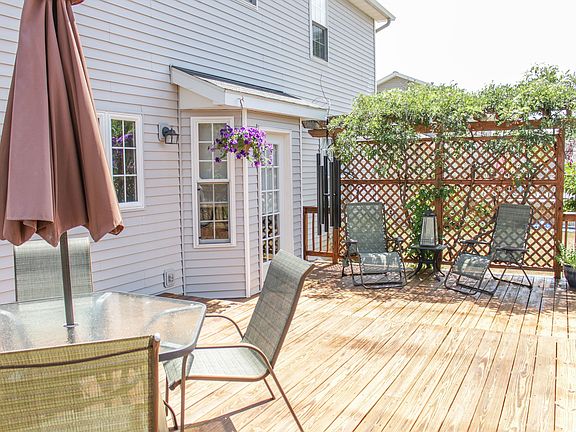3rd image of 6157 Lillypond Way