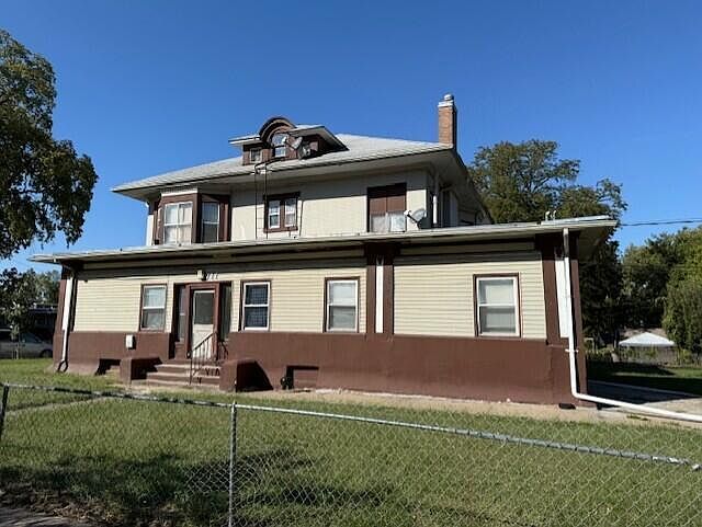 1st image of 717 Franklin Ave