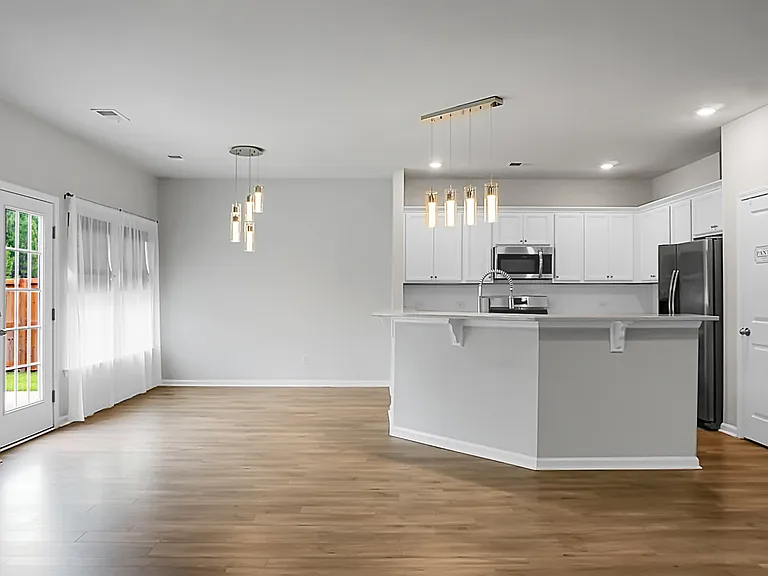 210 Daniels Creek Cir — Photo 19