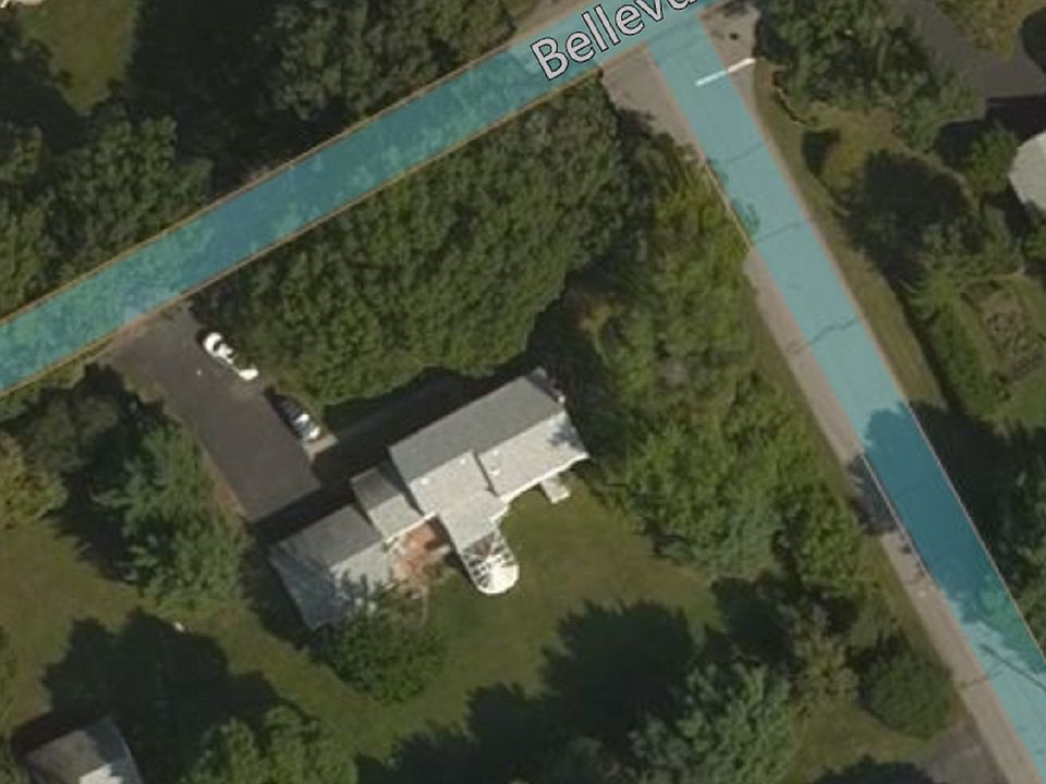 2nd image of 32 Bellevue Rd