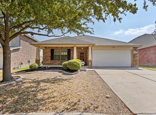 10641 Bluestone Rd, Fort Worth, TX 76108