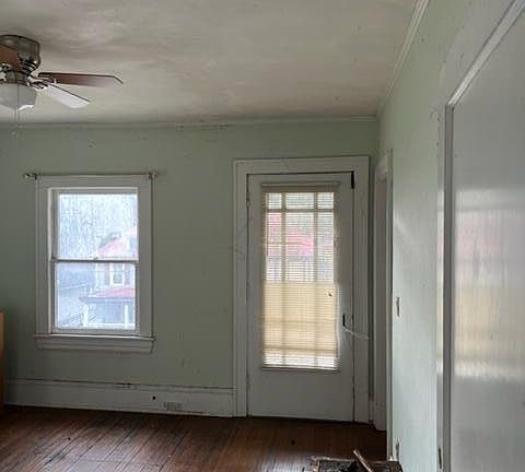 2nd image of 1418 Wise Ave SE