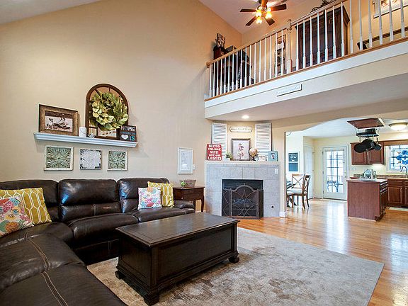 5th image of 7909 Lanasey Dr
