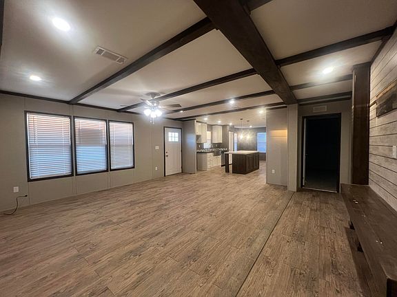 2nd image of 3113 Sparrow Rd