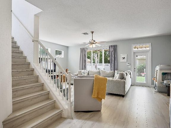4th image of 8080 Murano Circle