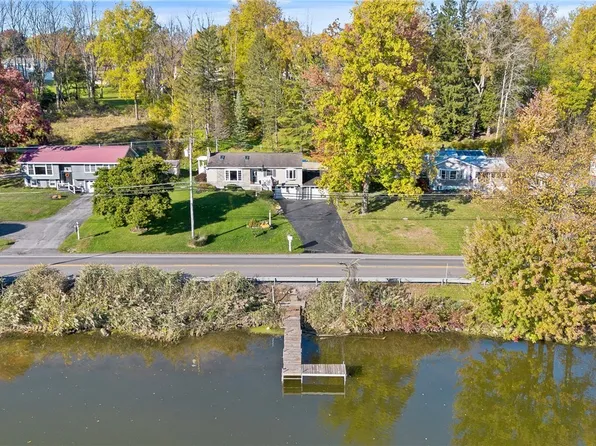 2255 W Genesee Rd, Baldwinsville, NY 13027