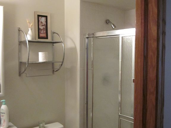 5th image of 1206 W Henderson St APT 1N