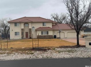 303 River Village Dr, Fallon, NV 89406